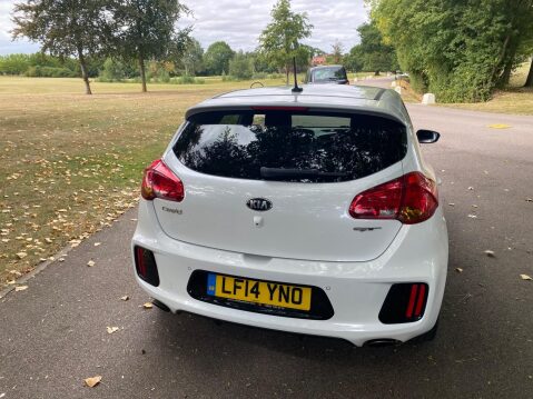 Kia Ceed 1.6 T-GDi GT Tech Euro 5 5dr 8
