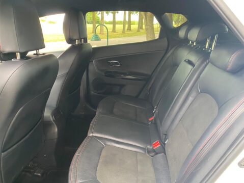 Kia Ceed 1.6 T-GDi GT Tech Euro 5 5dr 22