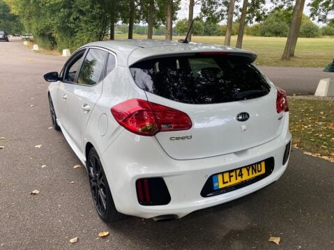 Kia Ceed 1.6 T-GDi GT Tech Euro 5 5dr 6