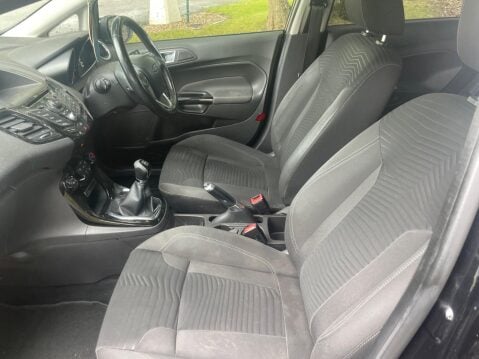 Ford Fiesta 1.0T EcoBoost Zetec Euro 5 (s/s) 5dr 25