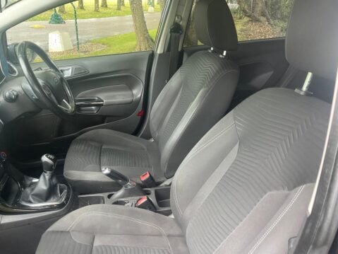 Ford Fiesta 1.0T EcoBoost Zetec Euro 5 (s/s) 5dr 24