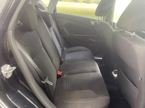 Ford Fiesta 1.0T EcoBoost Zetec Euro 5 (s/s) 5dr 22