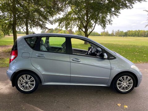 Mercedes-Benz A Class 1.5 A160 Elegance SE CVT 5dr 16