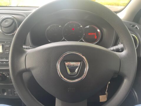 Dacia Sandero 1.2 Ambiance Euro 5 5dr 28