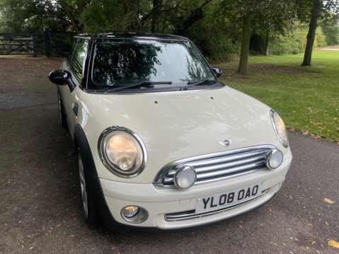 Mini Hatch 1.6 Cooper Euro 4 3dr 16