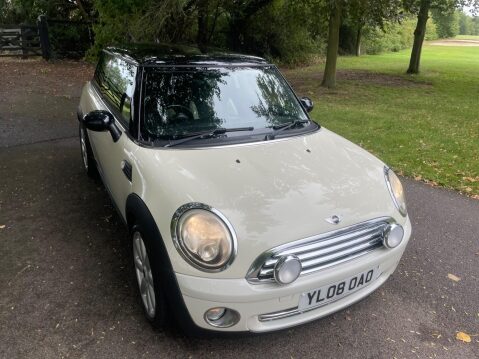 Mini Hatch 1.6 Cooper Euro 4 3dr 21