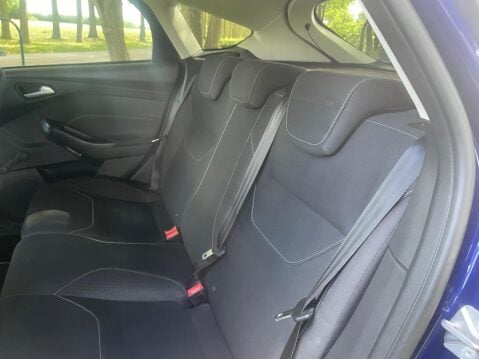 Ford Focus 1.0T EcoBoost Zetec Euro 6 (s/s) 5dr 28