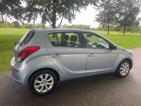 Hyundai i20 1.2 Active Euro 5 5dr 8