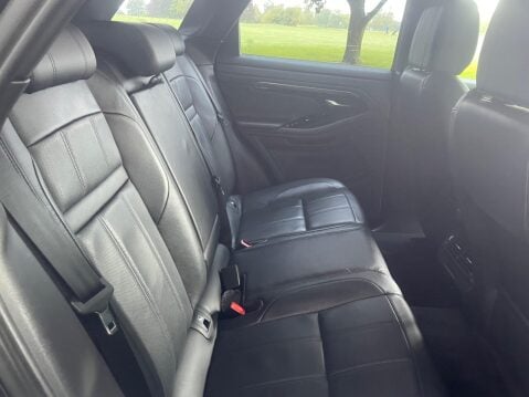 Land Rover Range Rover Evoque 2.0 D150 MHEV R-Dynamic S Auto 4WD Euro 6 (s/s) 5dr 44