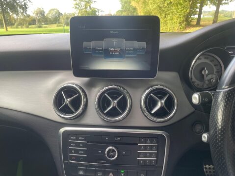 Mercedes-Benz GLA 2.1 GLA220d AMG Line 7G-DCT 4MATIC Euro 6 (s/s) 5dr 28
