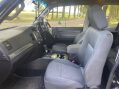 Mitsubishi Shogun 3.2 DI-DC Equippe Auto 4WD Euro 5 3dr SWB 37