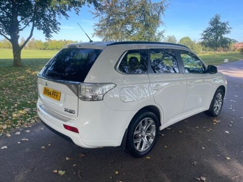 Mitsubishi Outlander 2.0h 12kWh GX4h CVT 4WD Euro 5 (s/s) 5dr 5