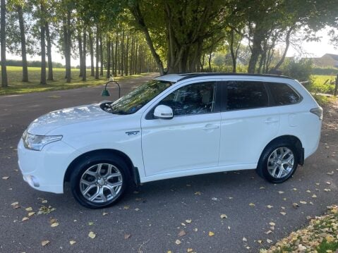 Mitsubishi Outlander 2.0h 12kWh GX4h CVT 4WD Euro 5 (s/s) 5dr 13