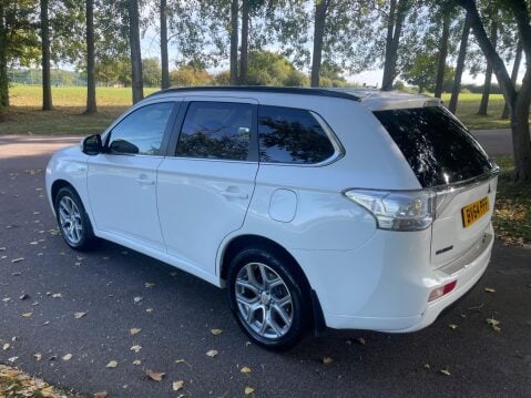 Mitsubishi Outlander 2.0h 12kWh GX4h CVT 4WD Euro 5 (s/s) 5dr 10