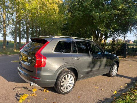 Volvo XC90 2.0 D5 PowerPulse Momentum Auto 4WD Euro 6 (s/s) 5dr 17