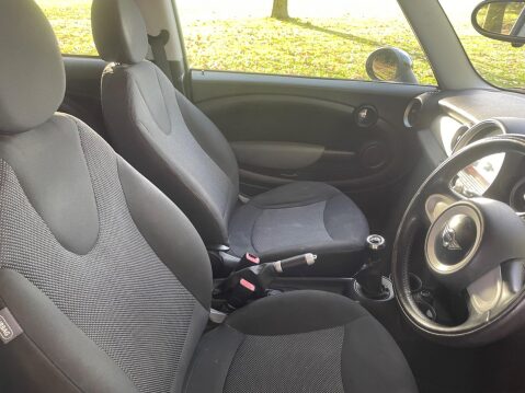 Mini Hatch 1.4 One Euro 4 3dr 26