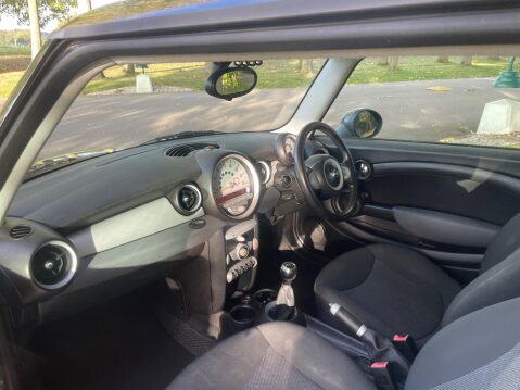 Mini Hatch 1.4 One Euro 4 3dr 29