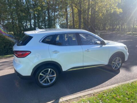 MG HS 1.5 T-GDI Exclusive DCT Euro 6 (s/s) 5dr 88