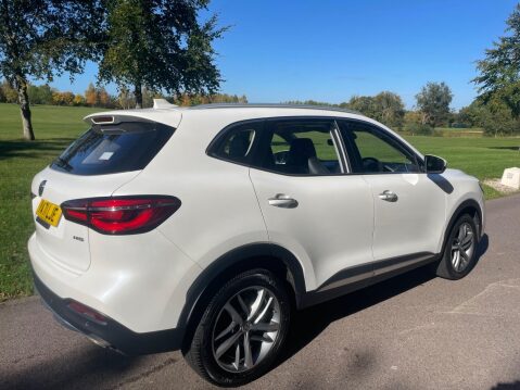 MG HS 1.5 T-GDI Exclusive DCT Euro 6 (s/s) 5dr 52