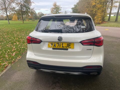 MG HS 1.5 T-GDI Exclusive DCT Euro 6 (s/s) 5dr 39