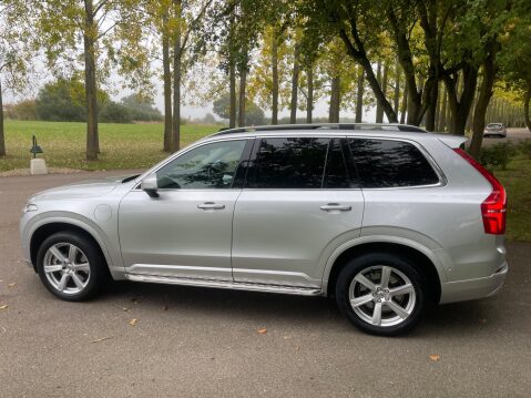 Volvo XC90 2.0h T8 Twin Engine 9.2kWh Momentum Auto 4WD Euro 6 (s/s) 5dr 12