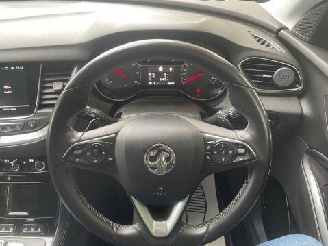Vauxhall Grandland X 1.6 13.2kWh Elite Nav Auto 4WD Euro 6 (s/s) 5dr Hybrid4 39