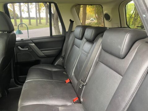 Land Rover Freelander 2 2.2 TD4 HSE Auto 4WD Euro 4 5dr 22
