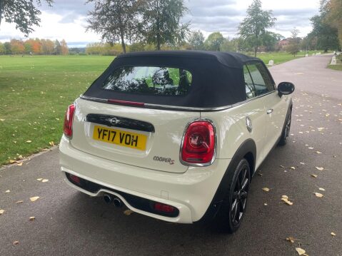 Mini Convertible 2.0 Cooper S Auto Euro 6 (s/s) 2dr 37