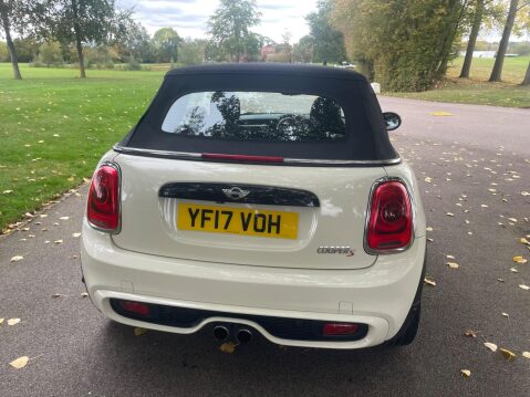 Mini Convertible 2.0 Cooper S Auto Euro 6 (s/s) 2dr 28