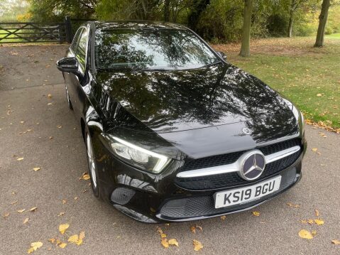 Mercedes-Benz A Class 1.5 A180d Sport (Executive) 7G-DCT Euro 6 (s/s) 5dr 19