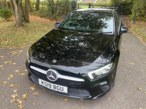 Mercedes-Benz A Class 1.5 A180d Sport (Executive) 7G-DCT Euro 6 (s/s) 5dr 16