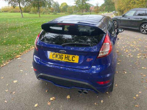 Ford Fiesta 1.6T EcoBoost ST-2 Euro 6 3dr 8