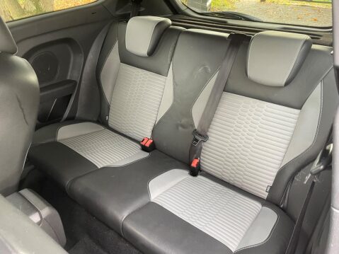 Ford Fiesta 1.6T EcoBoost ST-2 Euro 6 3dr 23