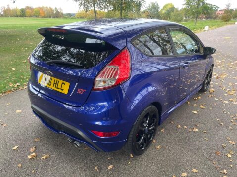 Ford Fiesta 1.6T EcoBoost ST-2 Euro 6 3dr 5