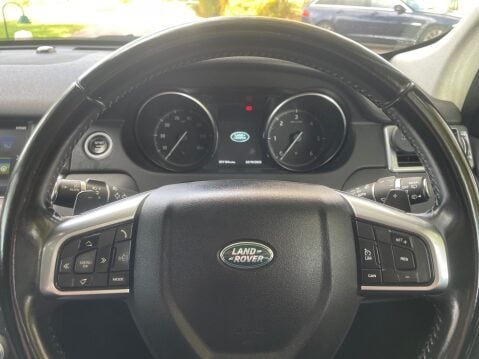Land Rover Discovery Sport 2.0 TD4 HSE Auto 4WD Euro 6 (s/s) 5dr 32