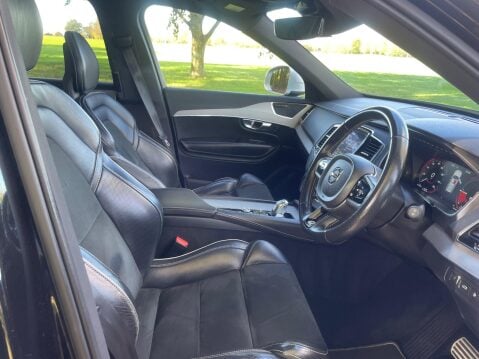 Volvo XC90 2.0h T8 Twin Engine 10.4kWh R-Design Pro Auto 4WD Euro 6 (s/s) 5dr 25