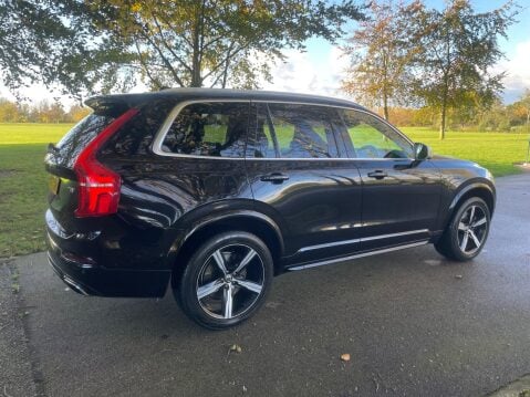 Volvo XC90 2.0h T8 Twin Engine 10.4kWh R-Design Pro Auto 4WD Euro 6 (s/s) 5dr 19