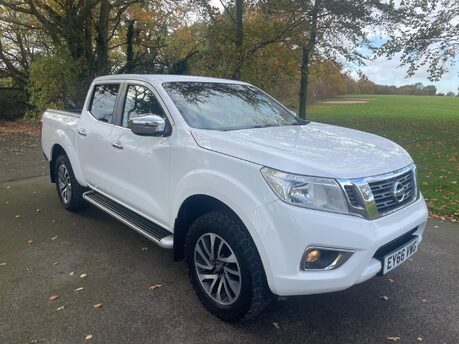 Nissan Navara 2.3 dCi Acenta+ 4WD Euro 6 (s/s) 4dr