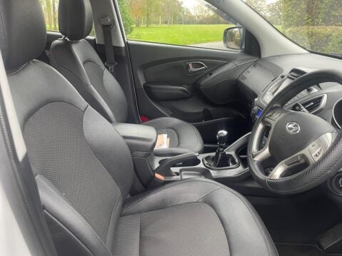 Hyundai ix35 1.6 GDi SE Euro 5 5dr (Nav) 21