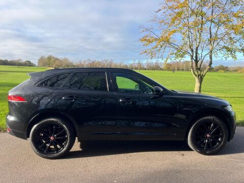 Jaguar F-Pace 2.0 D180 Chequered Flag Auto AWD Euro 6 (s/s) 5dr 18
