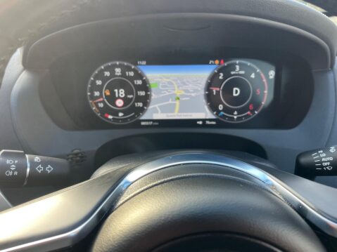 Jaguar F-Pace 2.0 D180 Chequered Flag Auto AWD Euro 6 (s/s) 5dr 39