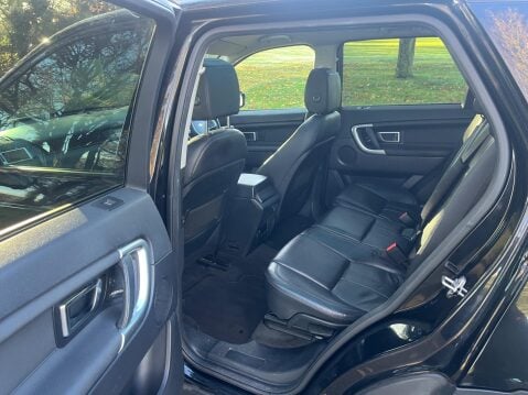 Land Rover Discovery Sport 2.0 TD4 HSE Auto 4WD Euro 6 (s/s) 5dr 44