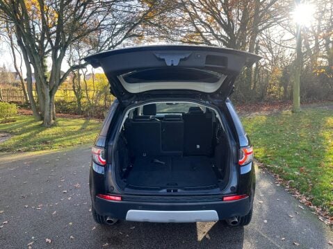 Land Rover Discovery Sport 2.0 TD4 HSE Auto 4WD Euro 6 (s/s) 5dr 39