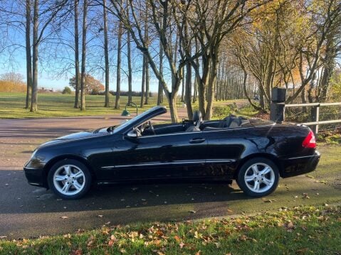 Mercedes-Benz CLK 3.2 CLK320 Avantgarde Cabriolet 2dr 6