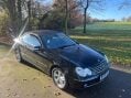 Mercedes-Benz CLK 3.2 CLK320 Avantgarde Cabriolet 2dr 20