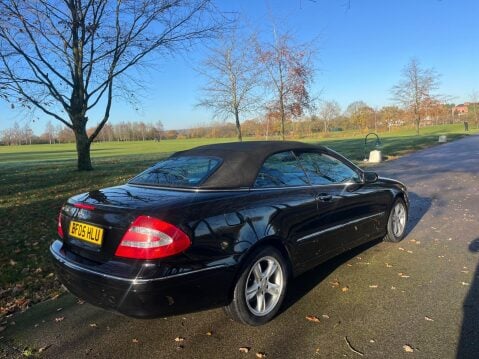 Mercedes-Benz CLK 3.2 CLK320 Avantgarde Cabriolet 2dr 12