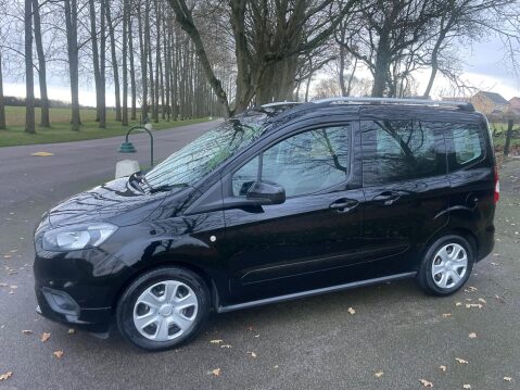 Ford Tourneo Courier 1.0 EcoBoost Zetec Euro 6 5dr 13