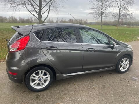Ford Fiesta 1.0T EcoBoost Zetec Euro 6 (s/s) 5dr 5