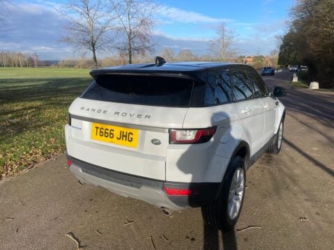 Land Rover Range Rover Evoque 2.0 eD4 SE FWD Euro 6 (s/s) 5dr 7