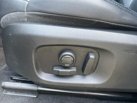 Land Rover Range Rover Evoque 2.0 eD4 SE FWD Euro 6 (s/s) 5dr 23